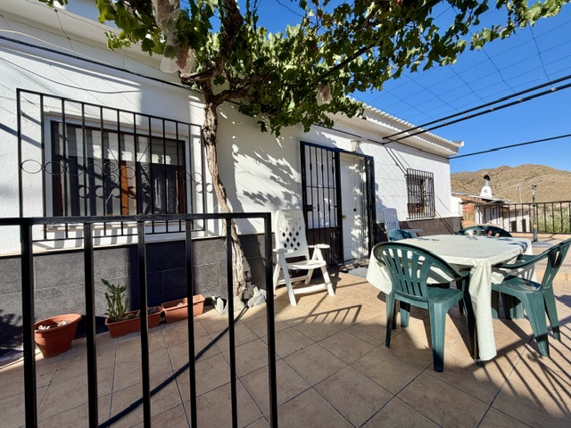 Image No.4-3 Bed Country House for sale