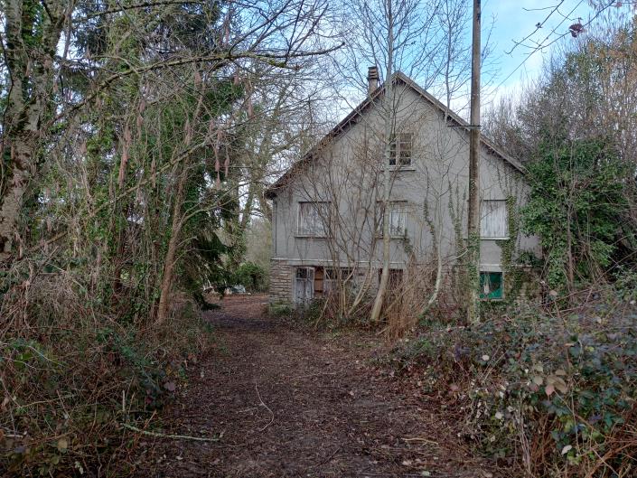 Image No.2-Propriété de pays de 5 chambres à vendre à Orsennes