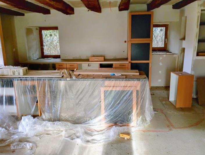 Image No.2-5 Bed Farmhouse for sale