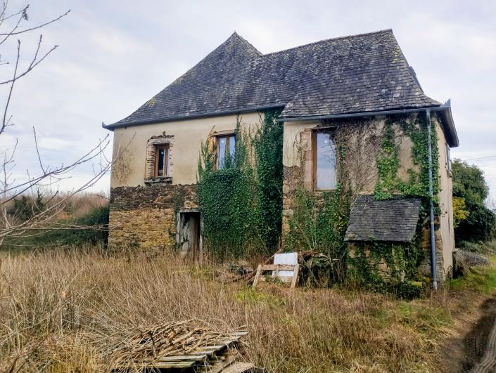 Image No.8-5 Bed Farmhouse for sale