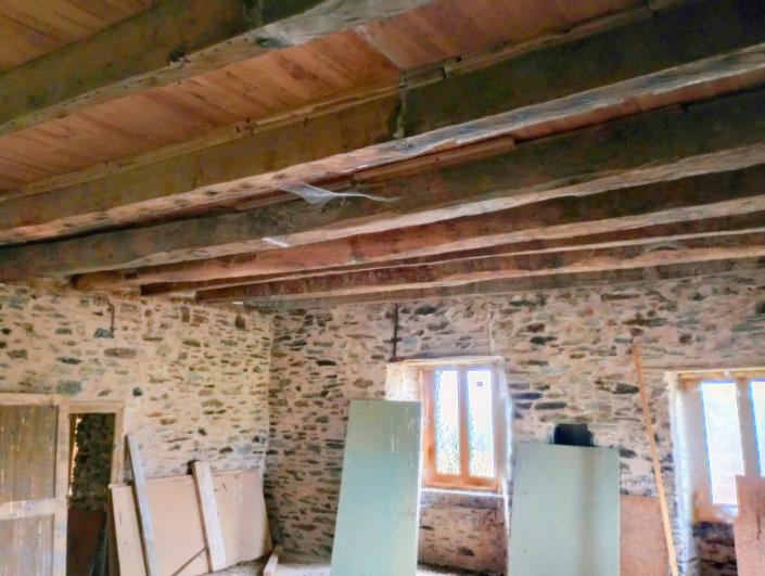 Image No.10-5 Bed Farmhouse for sale