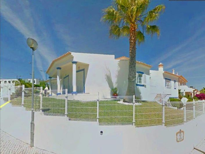 Image No.3-4 Bed House for sale