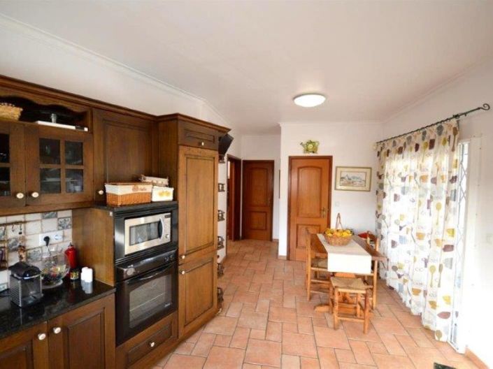 Image No.5-4 Bed House for sale