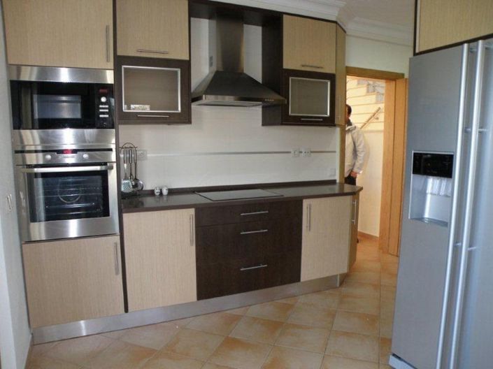 Image No.10-4 Bed House for sale