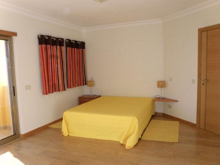 Image No.14-4 Bed House for sale