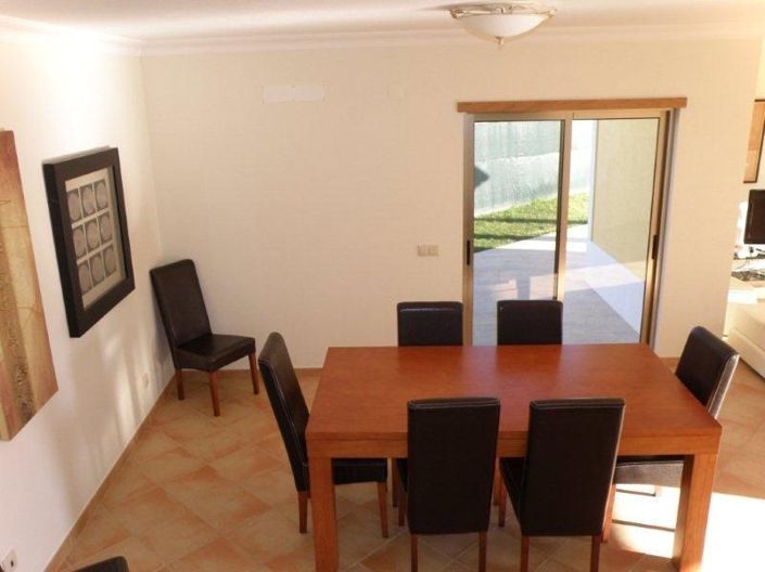 Image No.7-4 Bed House for sale