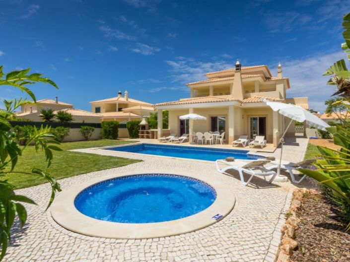 Image No.14-4 Bed House for sale