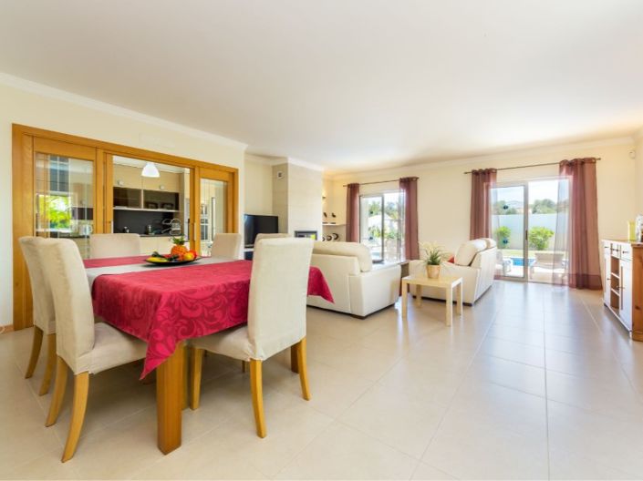 Image No.4-4 Bed House for sale