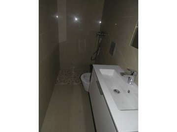 id90ad6900-0000-0500-0000-00000370d523