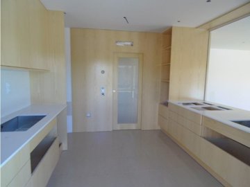 id90ad6900-0000-0500-0000-00000370d51a