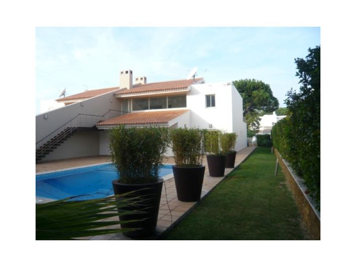 Image No.17-4 Bed House for sale