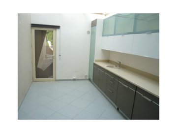 id95716200-0000-0500-0000-0000031a03d0