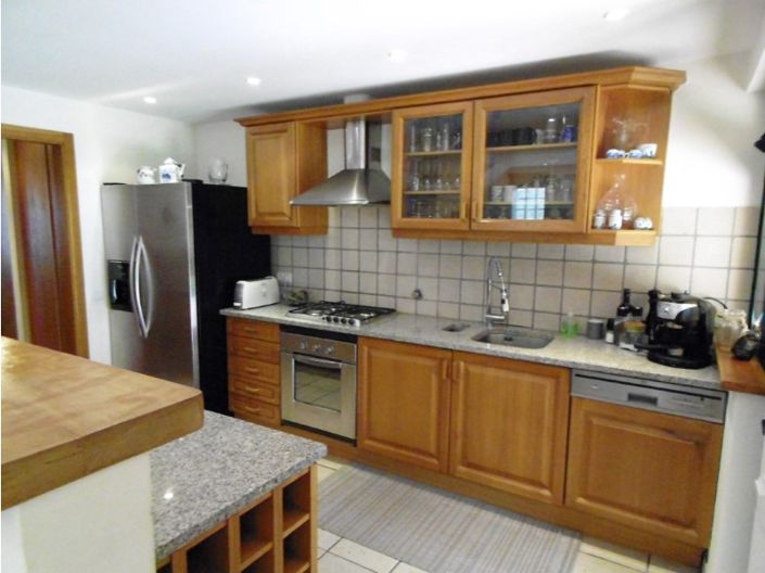 Image No.4-2 Bed House for sale