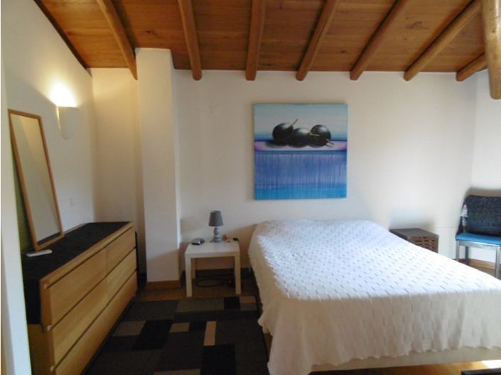 Image No.7-2 Bed House for sale