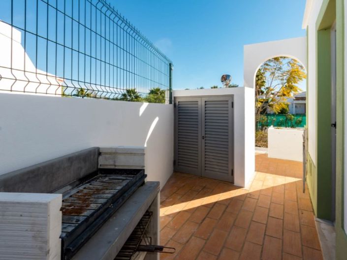 Image No.14-3 Bed House for sale