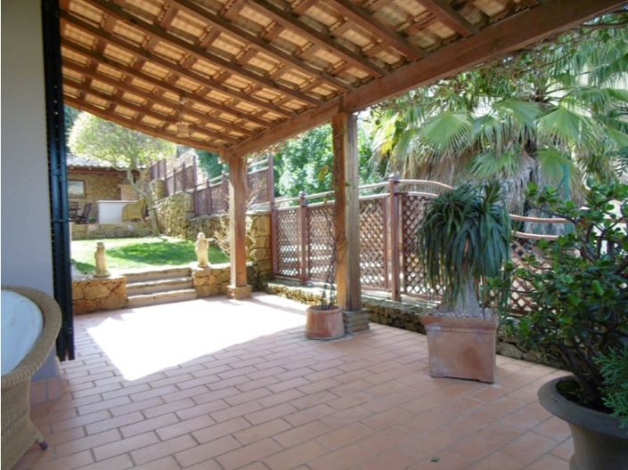 Image No.14-2 Bed House for sale