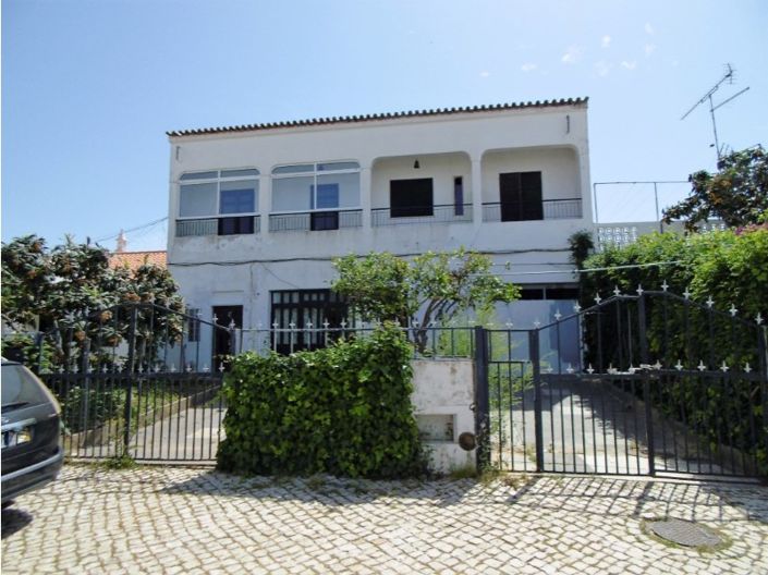 Image No.1-2 Bed House for sale