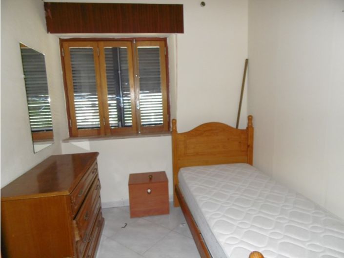 Image No.6-2 Bed House for sale