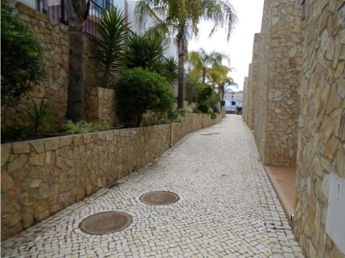 Image No.12-3 Bed House for sale