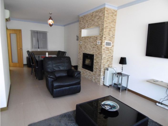 Image No.3-3 Bed House for sale