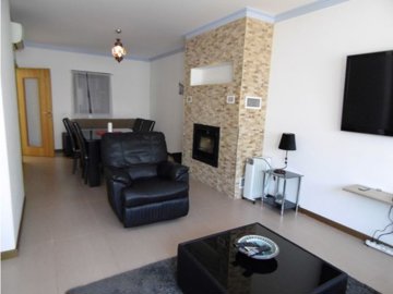 id9e6d6e00-0000-0500-0000-0000038b7a0e