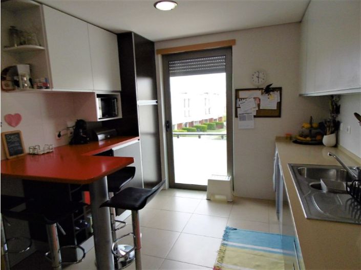 Image No.10-3 Bed Apartment for sale