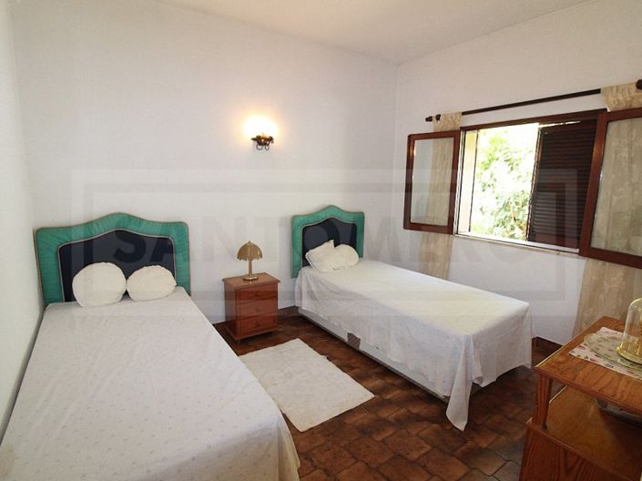 Image No.10-3 Bed House for sale