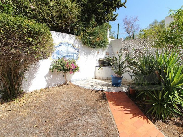 Image No.13-3 Bed House for sale