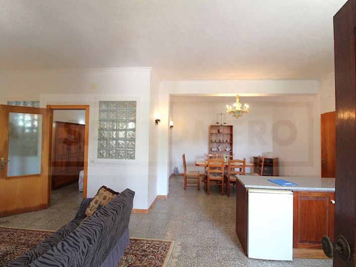 Image No.17-3 Bed House for sale