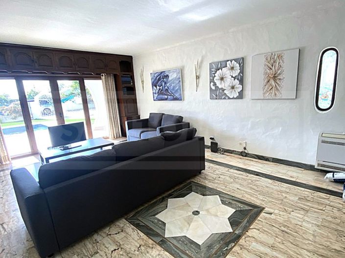 Image No.4-4 Bed House for sale