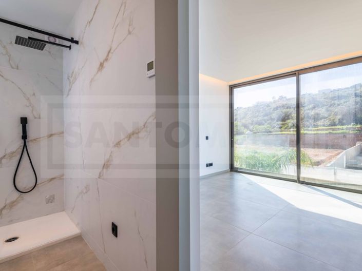 Image No.9-3 Bed House for sale