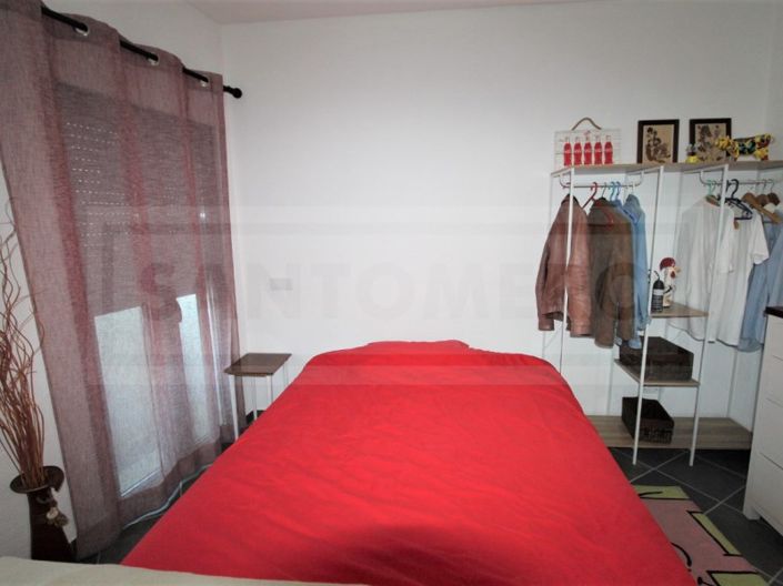 Image No.6-House for sale