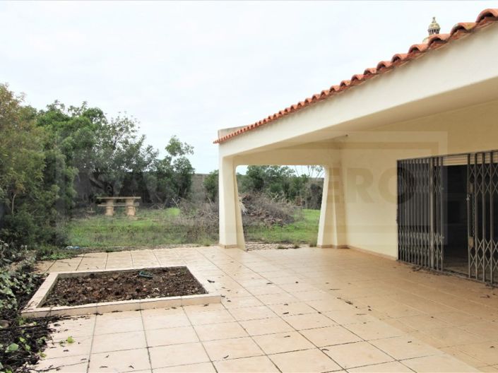 Image No.25-House for sale