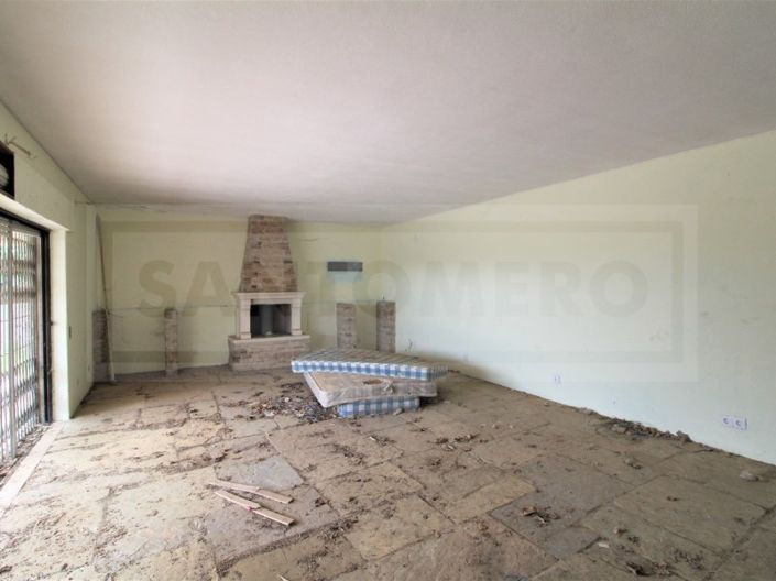 Image No.8-House for sale