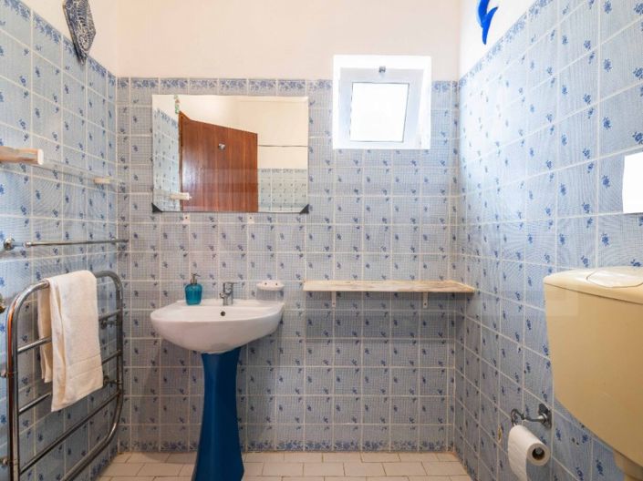 Image No.16-2 Bed House for sale