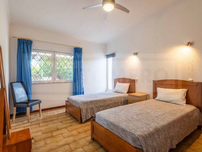 Image No.19-2 Bed House for sale