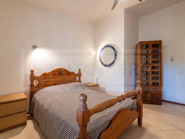 Image No.21-2 Bed House for sale