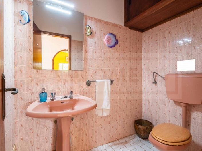 Image No.22-2 Bed House for sale