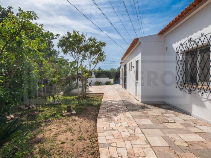 Image No.25-2 Bed House for sale