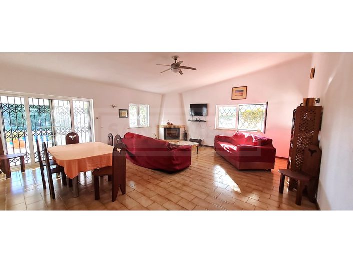 Image No.6-2 Bed House for sale