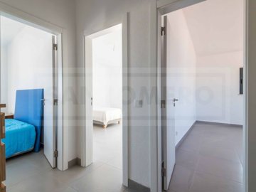 id774d8001-0000-0500-0000-000013865676