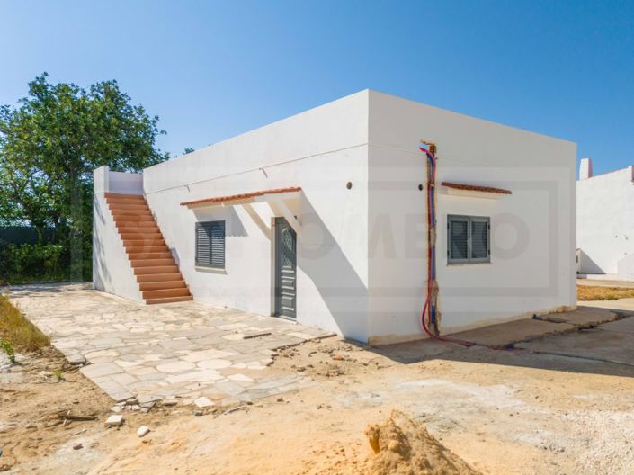 Image No.20-3 Bed House for sale