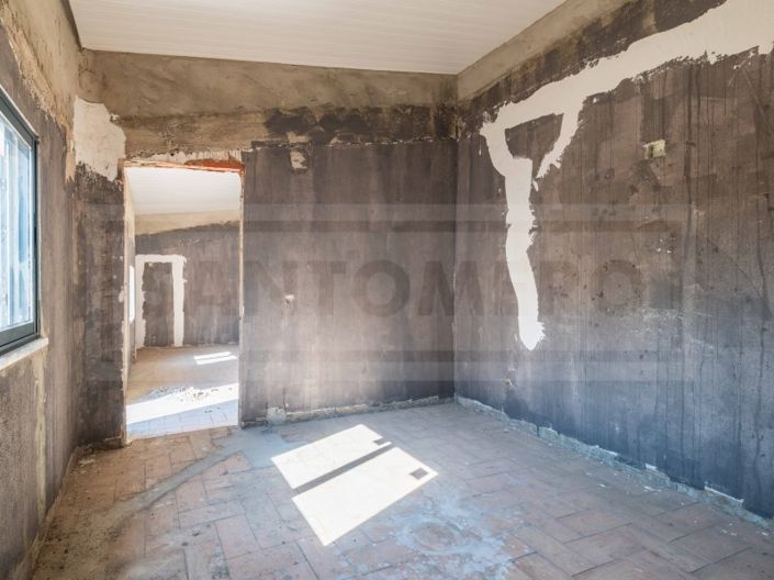 Image No.31-3 Bed House for sale