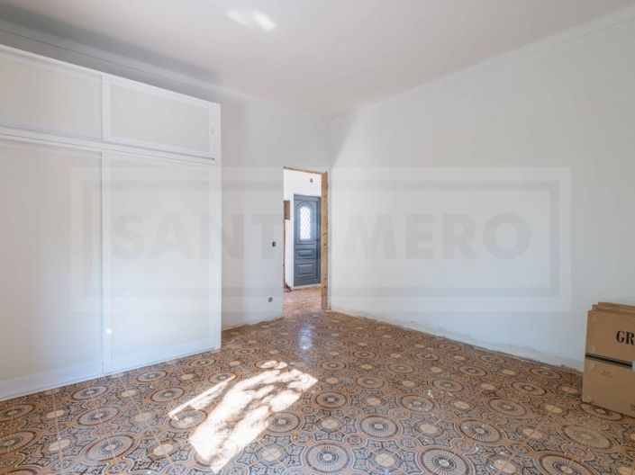 Image No.36-3 Bed House for sale