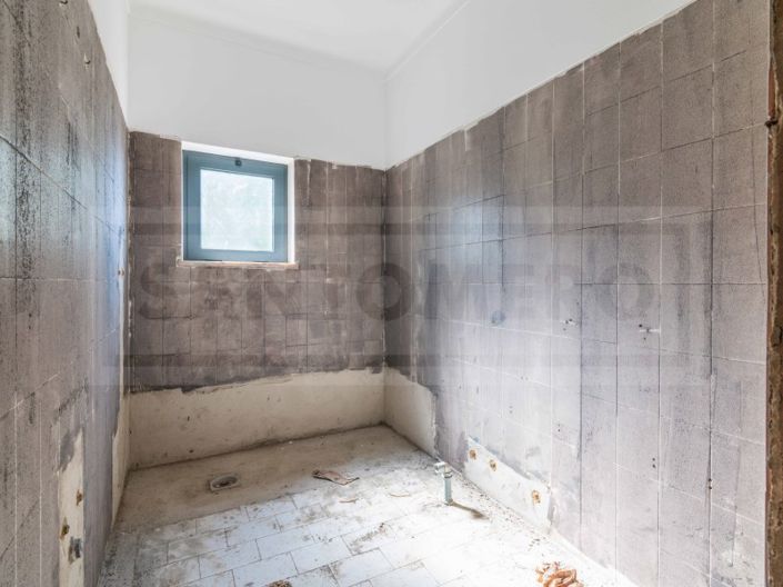 Image No.38-3 Bed House for sale