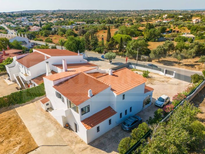 Image No.43-3 Bed House for sale