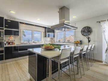 id867d8001-0000-0500-0000-0000138c2d64