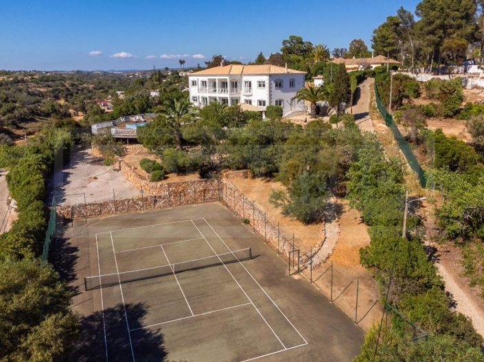 Image No.30-6 Bed House for sale