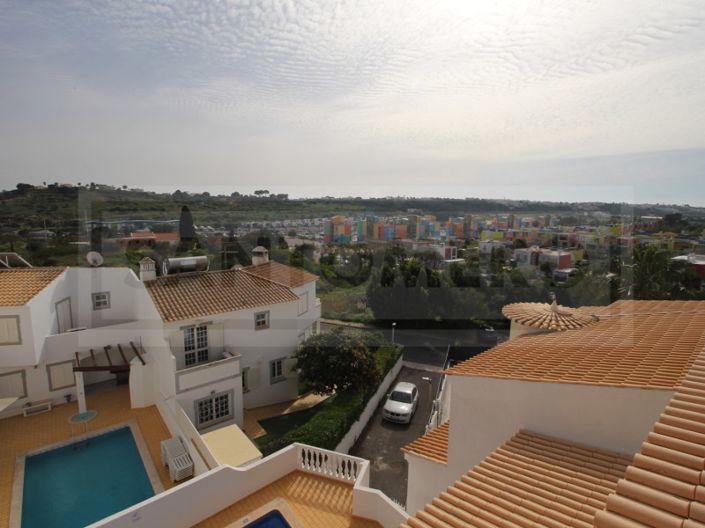 Image No.23-3 Bed House for sale