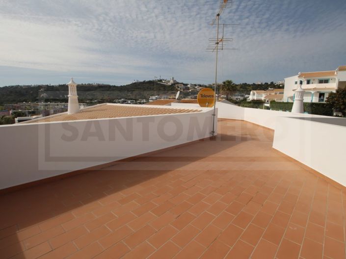 Image No.24-3 Bed House for sale